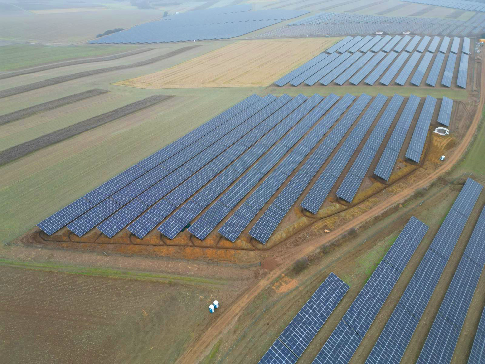 Farma PV Giethoorn — zdjęcie z drona
